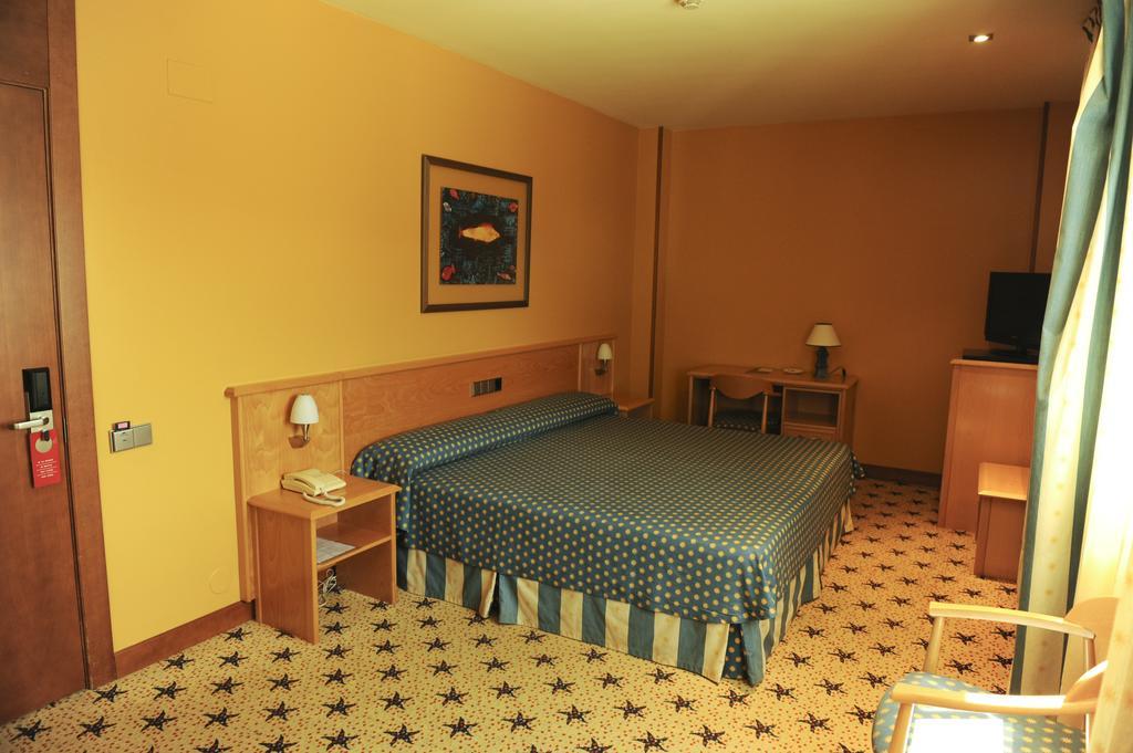 Hotel Estrella Norte Isla Plana 部屋 写真